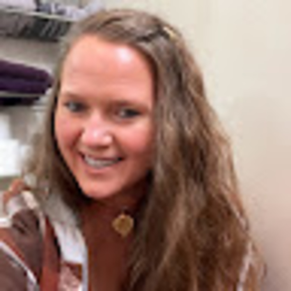 Meet your Posher, Kara